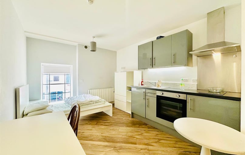 Freckingham Street, Hockley, Nottingham - Image 1